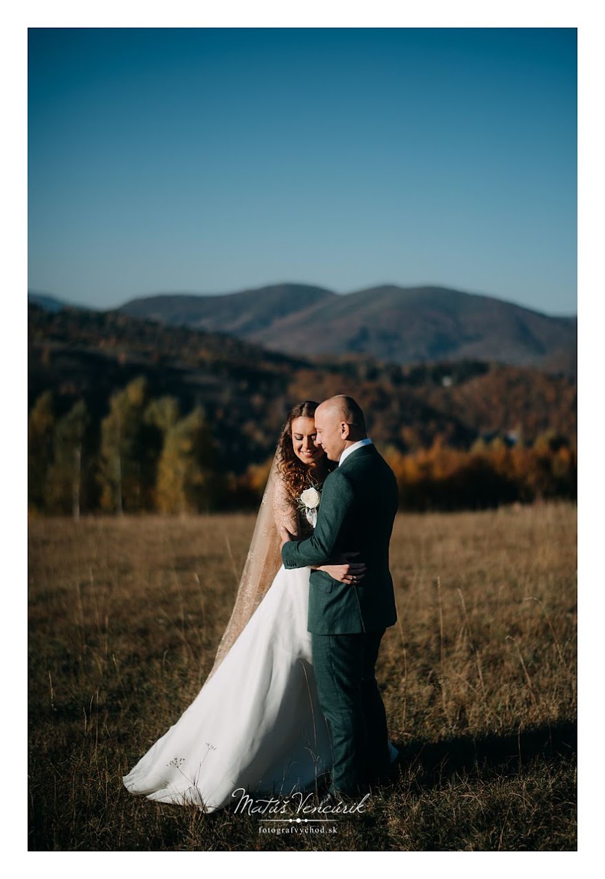 Svadobný fotograf Prešov, fotograf na svadbu Matúš Vencúrik, fotograf východ, svadobné fotky, jesenné svadobné fotky, fotky zo svadby Košice, fotograf na svadbu Stropkov, Svidník, Medzilaborce, Humenné