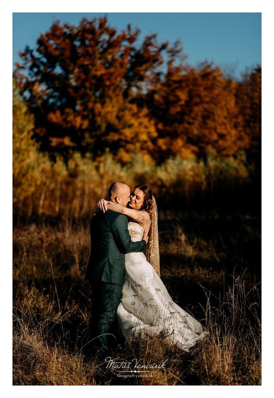 Svadobný fotograf Prešov, fotograf na svadbu Matúš Vencúrik, fotograf východ, svadobné fotky, jesenné svadobné fotky, fotky zo svadby Košice, fotograf na svadbu Stropkov, Svidník, Medzilaborce, Humenné