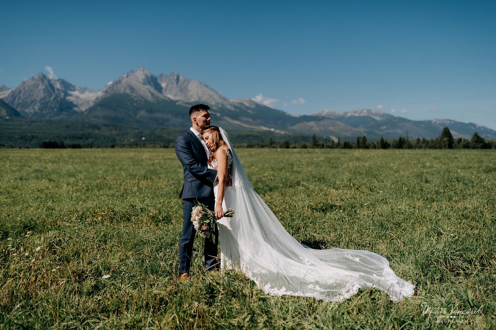 Svadobný fotograf Prešov, fotograf na svadbu Matúš Vencúrik, fotograf východ, svadobné fotky, fotograf na svadbu Košice, Fotograf Poprad, Tatry, svadba v Tatrách