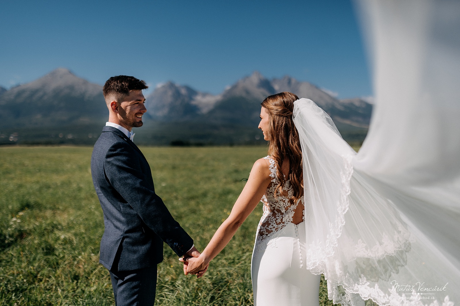 Svadobný fotograf Prešov, fotograf na svadbu Matúš Vencúrik, fotograf východ, svadobné fotky, fotograf na svadbu Košice, Fotograf Poprad, Tatry, svadba v Tatrách